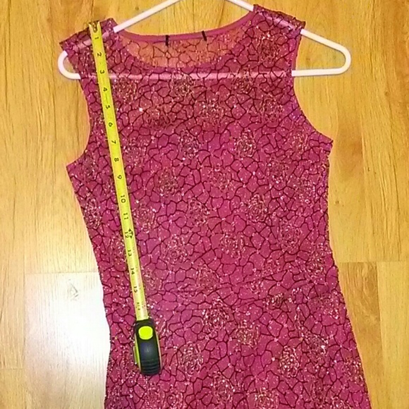 Dress - Picture 4 of 8